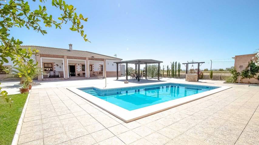 Casa rural para 4 personas, con jardín y terraza, Se admiten mascotas en Sierra Sur de Sevilla - 4