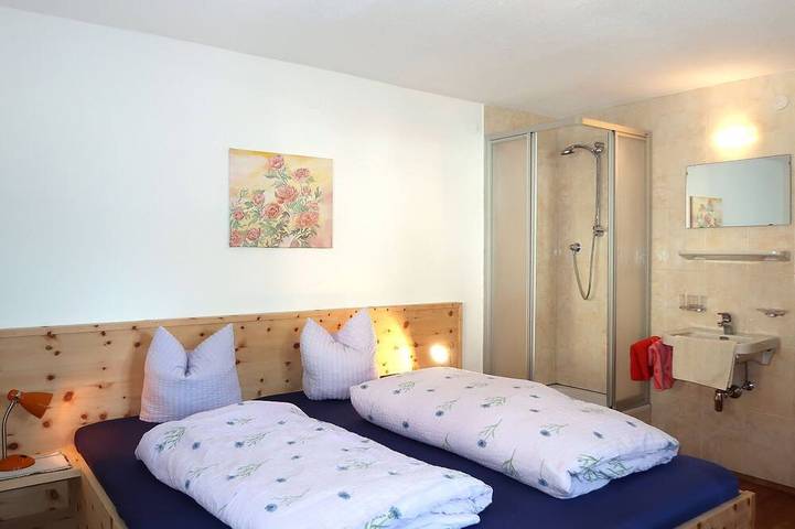 Ferienhaus für 10 Personen, mit Pool und Balkon sowie Garten in Serfaus - 2