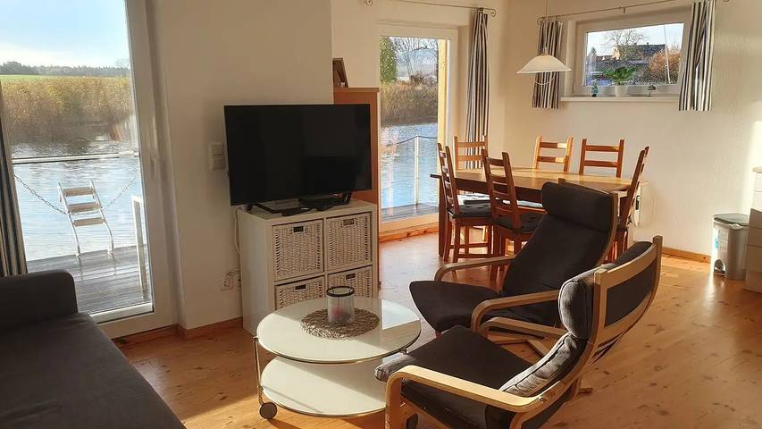 Ferienhaus für 6 Personen, mit Whirlpool und Sauna sowie Balkon in Kröslin - 3