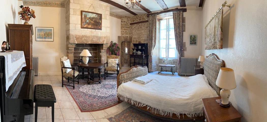Location de vacances pour 8 personnes, avec Terrasse ainsi que Jardin et Vue dans Port Saint-Goustan