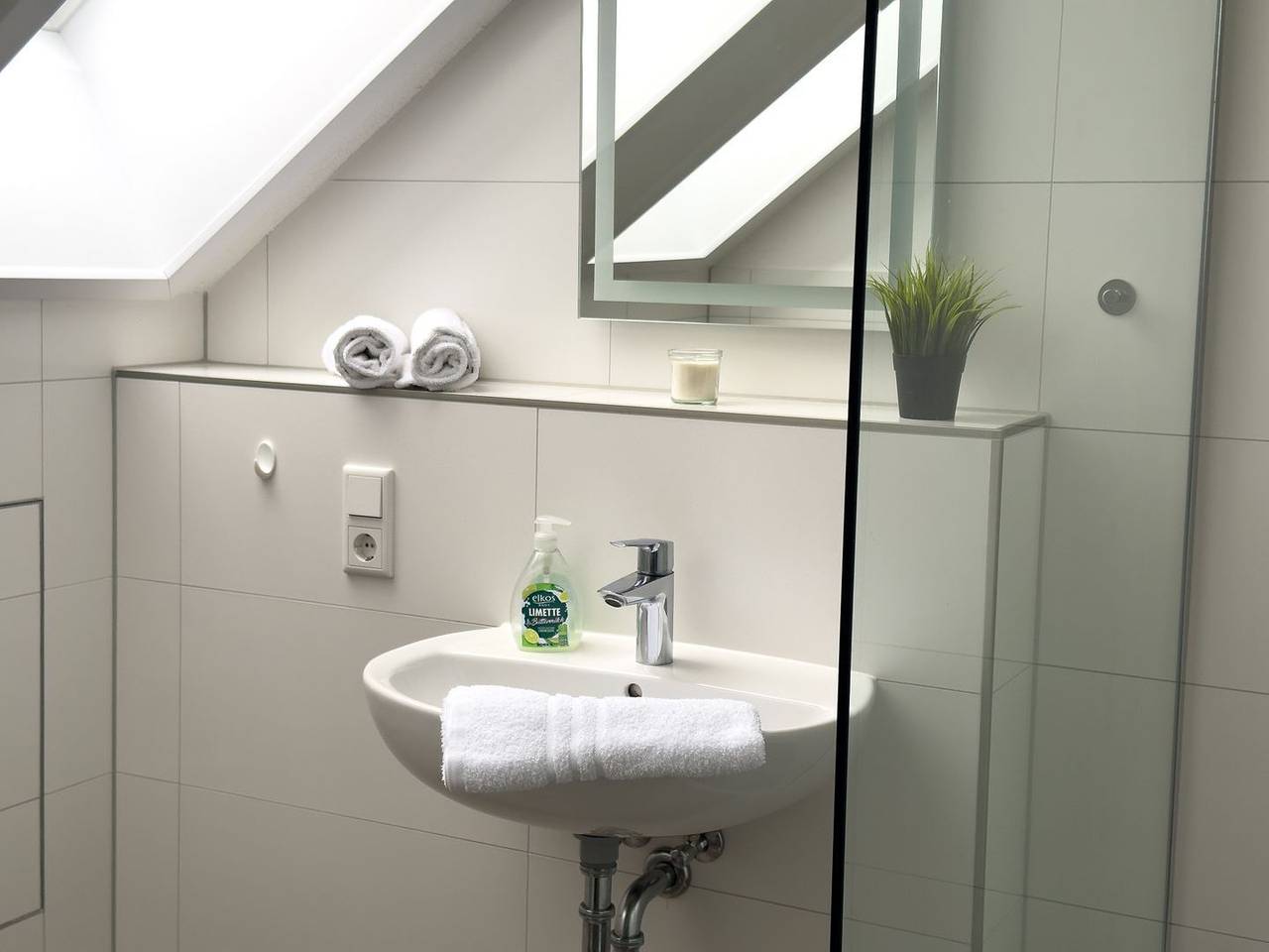 Ganze Wohnung, Großzügige Ferienwohnung in Bad Bederkesa in Geestland, Cuxland