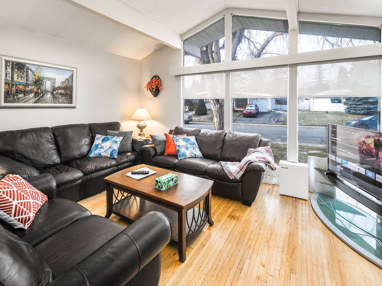 Willkommen in diesem möblierten, gemütlichen und komfortablen ganzen Haus in de in Calgary, Kanadische Rocky Mountains