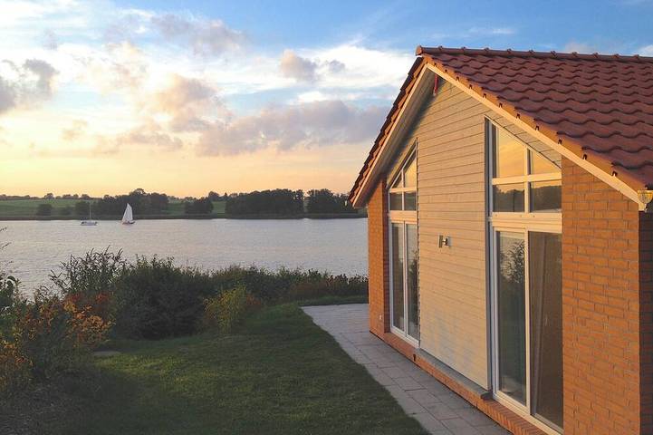 Ferienhaus für 5 Personen, mit Terrasse und Garten sowie Sauna - 1