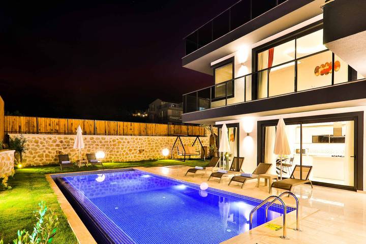 Villa pour 6 personnes, avec balcon à Kalkan - 2