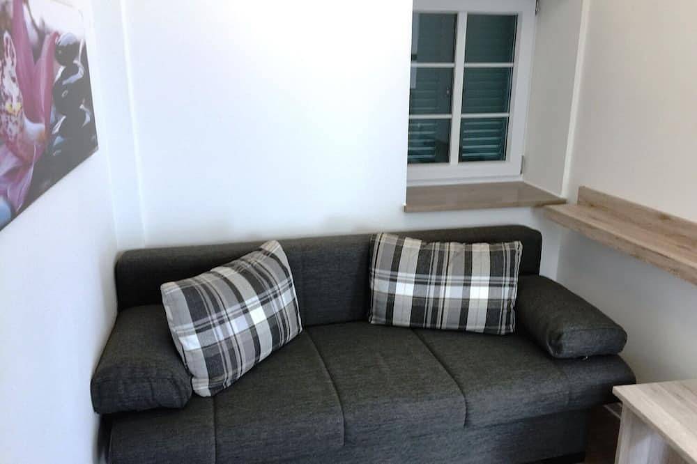 Ganze Wohnung, Appartement Haus am Eck, Eg, 40qm, 1 Schlafzimmer, Wlan in Altötting, Landkreis Altötting