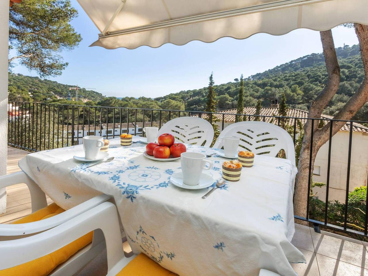 Ganze Wohnung, Helle Wohnung in Tamariu, 600m vom Strand, Terrasse in Tamariu, Costa Brava