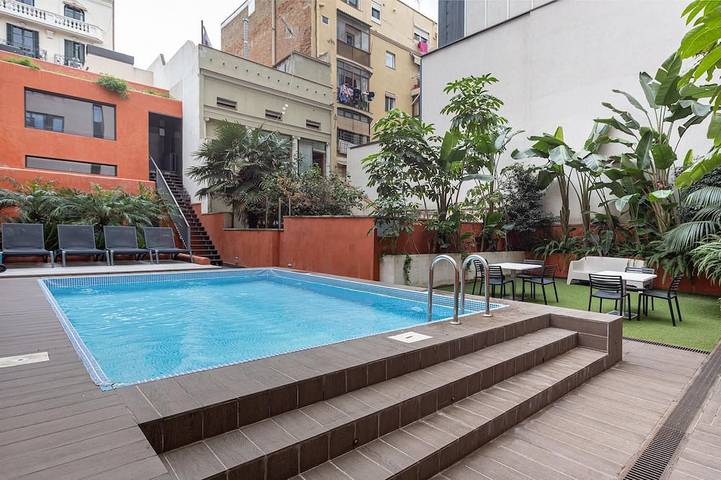 Apartamento de vacaciones para 4 personas, con balcón y piscina - 1