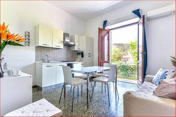 Ferienwohnung für 4 Personen, mit Balkon in Porto Azzurro - 2