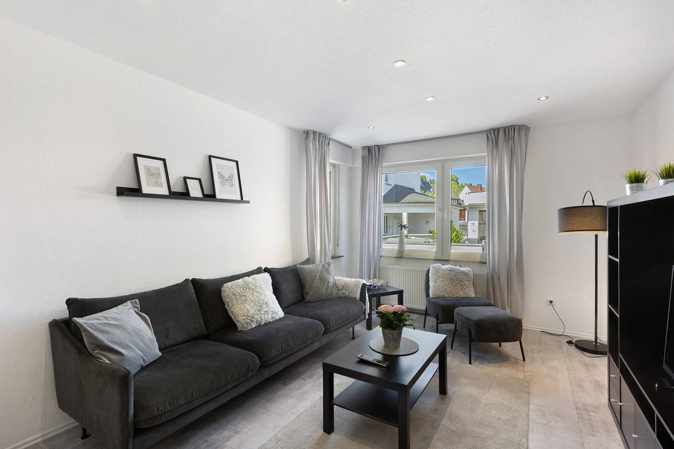 Ganze Wohnung, Ferienwohnung 'Erdgechoss' mit Privatterrasse und Wi-Fi in Arnsberg, Hochsauerlandkreis