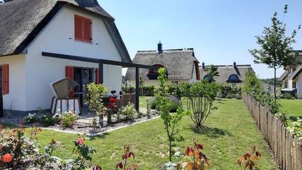 Ferienhaus für 2 Personen, mit Sauna und Garten sowie Terrasse, mit Haustier in Zierow