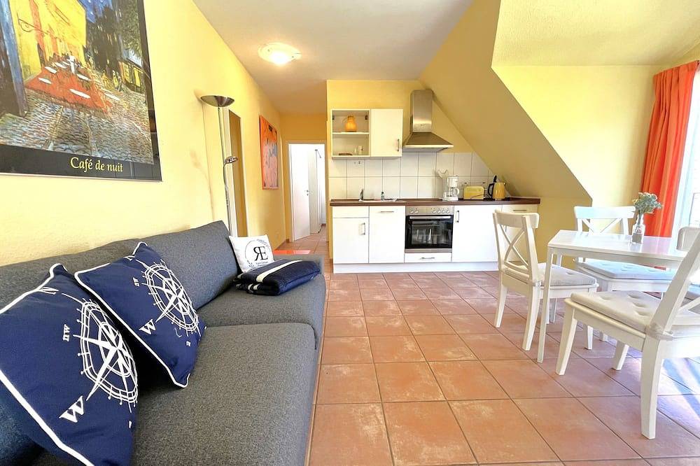 Ganze Wohnung, Apartment 06 | 1. Obergeschoss - Ferienhaus Dollahner | Zentrale Lage | in Ostseebad Binz, Binz