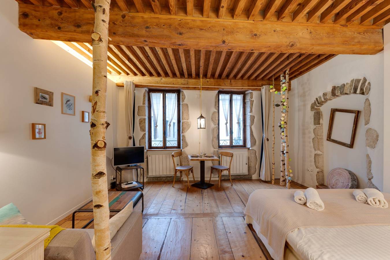 Apartamento vacacional entero, La Cour Filaterie - Suite of 30 sq. m in the ❤️ Annecy 🥐 breakfast included in Annecy, Annecy (commune)