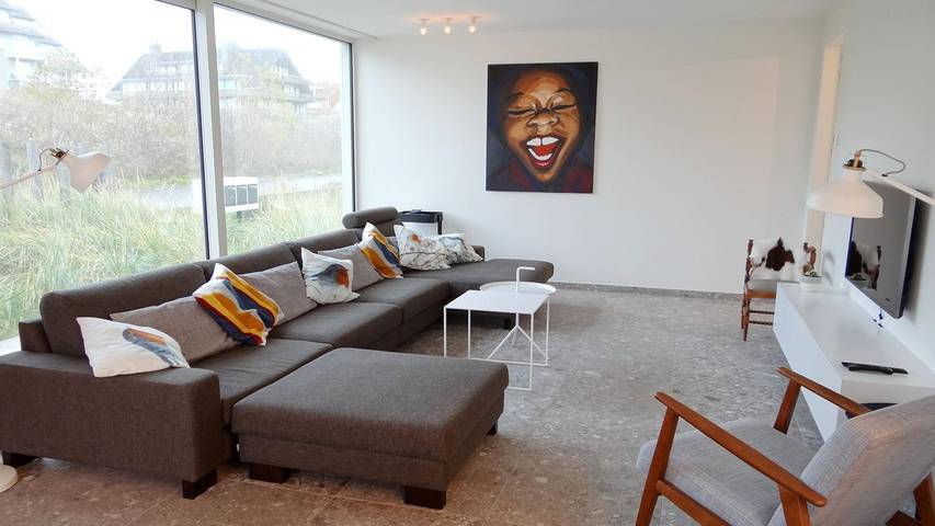 Location de vacances pour 8 personnes, avec terrasse dans Oostduinkerke