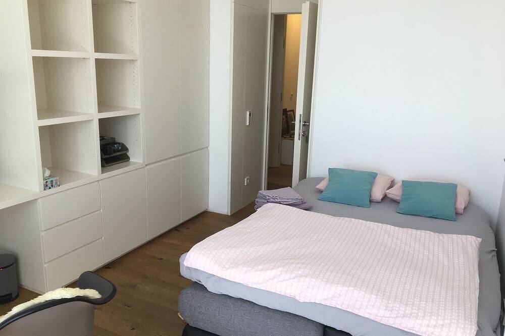Attersee luxury Design Villa, Pool and sauna, great views, quiet and solitary♥️ in Nußdorf am Attersee, Bezirk Vöcklabruck