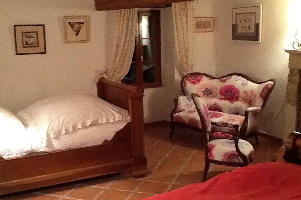Das Rosa Zimmer ***** in Azay-le-Ferron, Le Blanc und Umgebung