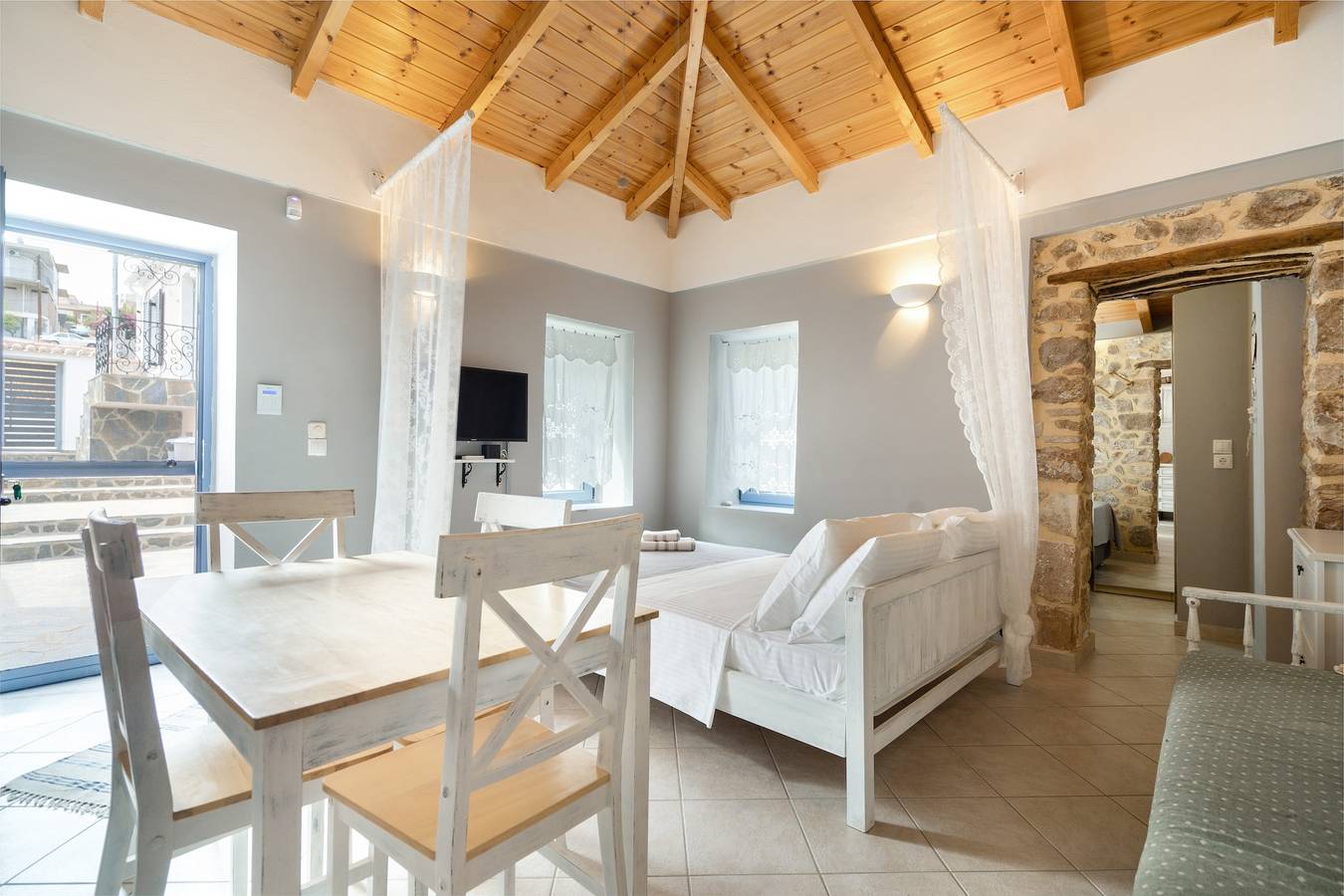 Finca 'Koilada Family House 2' mit Meerblick, Wi-Fi und Klimaanlage in Kilada, Argolis