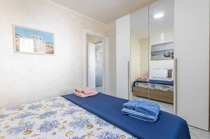 Casa La Playa: the sandy sea at your doorstep in Lido Marini, Golfe de Tarente