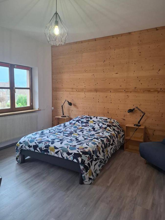 Appartement entier, Gîte l'œuf ou la poule, parking privé, sur domaine viticole in Ribeauvillé, Parc naturel régional des Ballons des Vosges