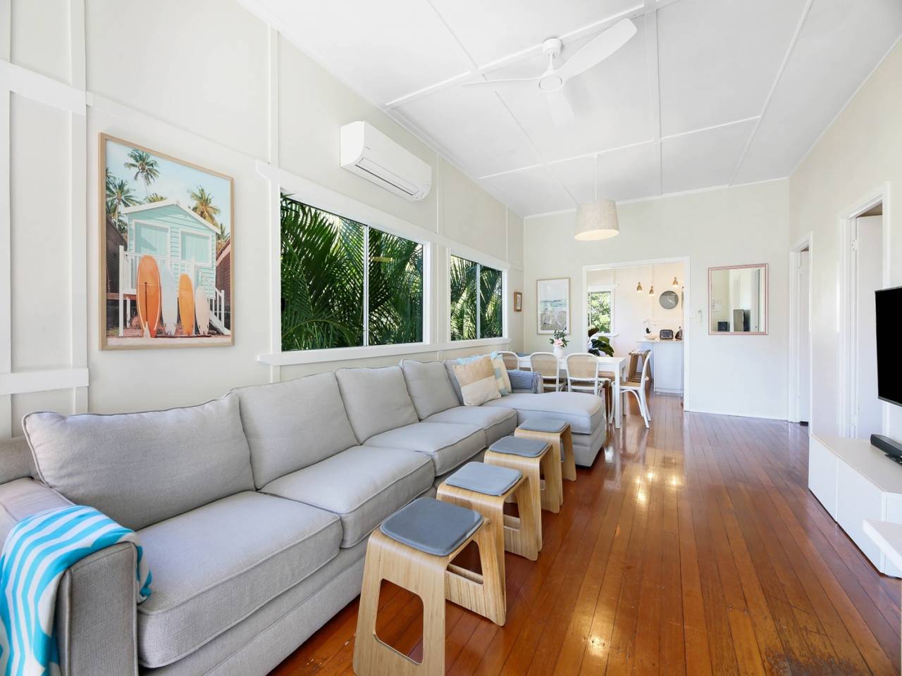 Apartamento entero, Casa de playa de 2 dormitorios en Burleigh Heads, rodeada de naturaleza in Burleigh Heads, Gold Coast City