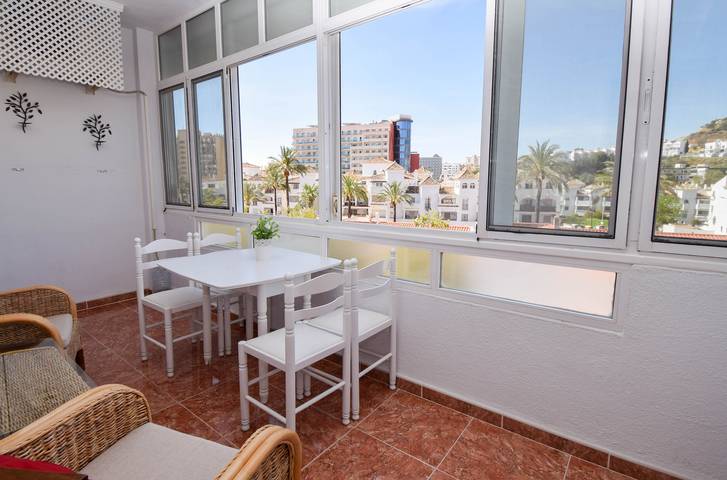 Gîte pour 4 personnes, avec terrasse et piscine à Benalmádena - 3
