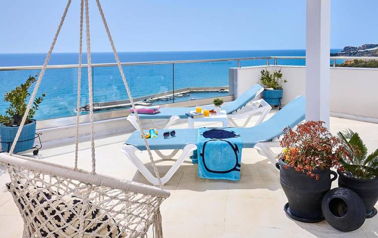 Ferienwohnung für 5 Personen, mit Balkon und Terrasse sowie Garten und Ausblick