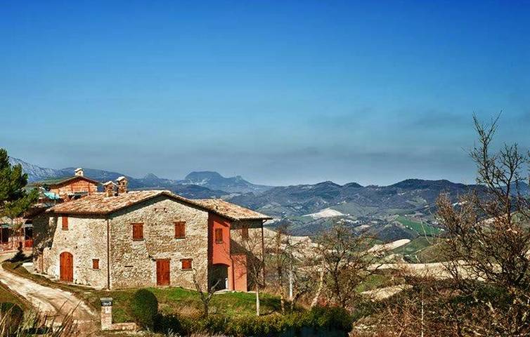 Gîte pour 3 personnes, avec piscine et jacuzzi à Sant'Angelo in Vado - 3