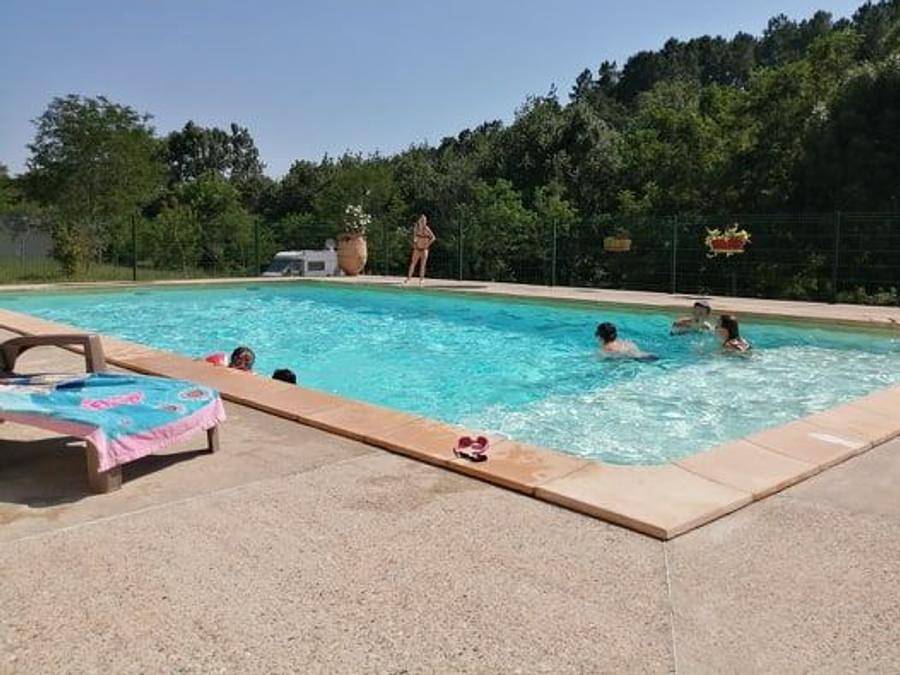 Camping Le Chaudebry - Mobilhome 6 personnes - Mobil home Watipi 27 m² - 2 chambres in Vinezac, Parc naturel régional des Monts d'Ardèche