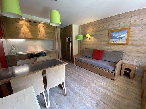 Apartamento entero, Le Christiana - Apartamento 2 piezas para 4 personas (405) in La Tania, La Perrière