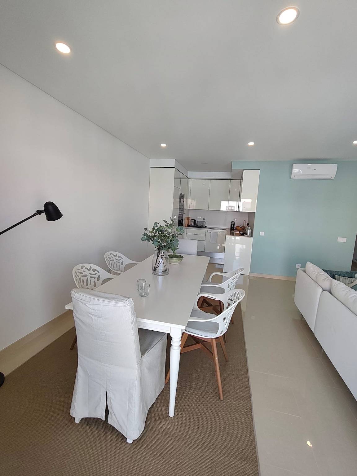 Ganze Wohnung, Ferienwohnung für 6 Personen mit Balkon in Quarteira, Faro Distrikt