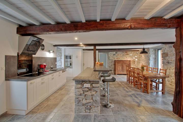 Gîte pour 7 personnes, avec jardin et terrasse dans Val d'Azun - 4