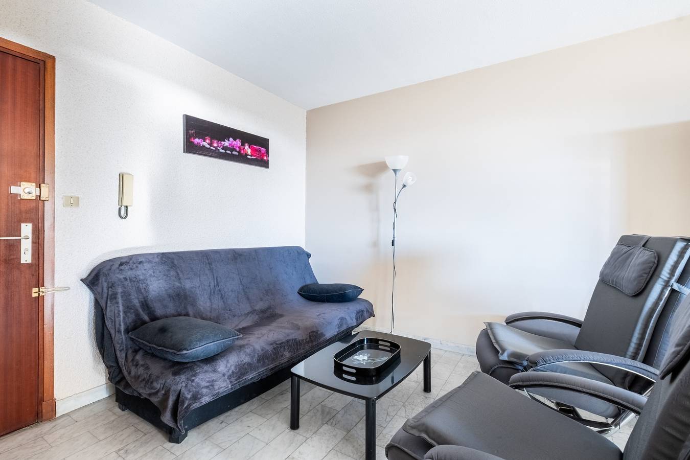 Appartement entier, Appartement 'Meublé Tourisme 3 Étoiles Vue Mer' avec Vue sur la Mer, Wi-Fi et Climatisation in Golfe-Juan, Vallauris