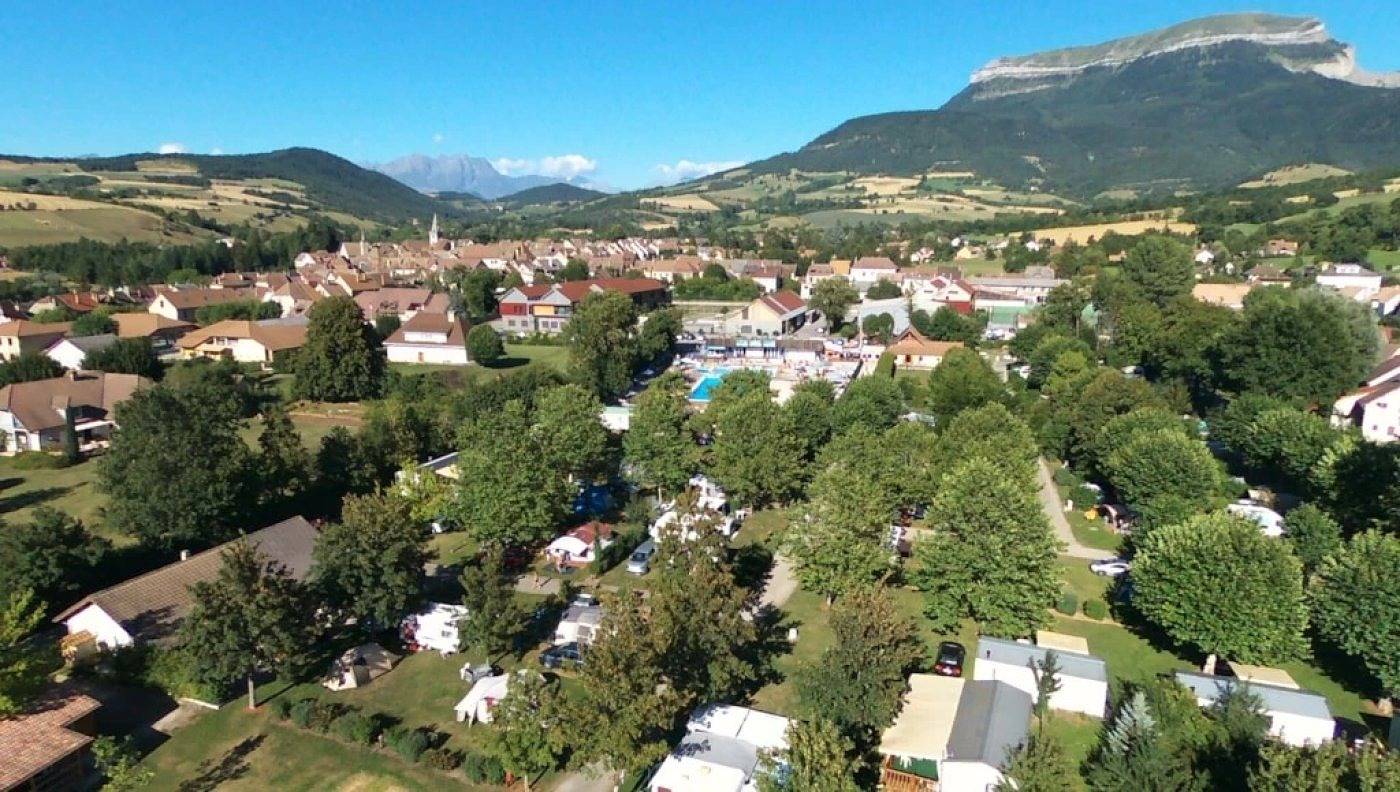 Camping 3 étoiles - Piscine  - ccbgaai in Mens, Isère