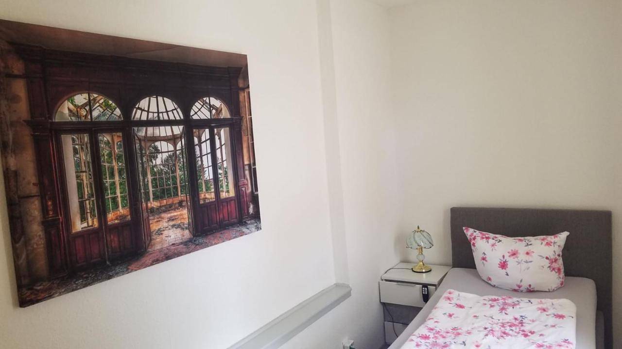 Appartement entier, Familien-Ferienwohnung Fiwa Fewo-3 in Pirmasens, Arrondissement du Palatinat-Sud-Ouest