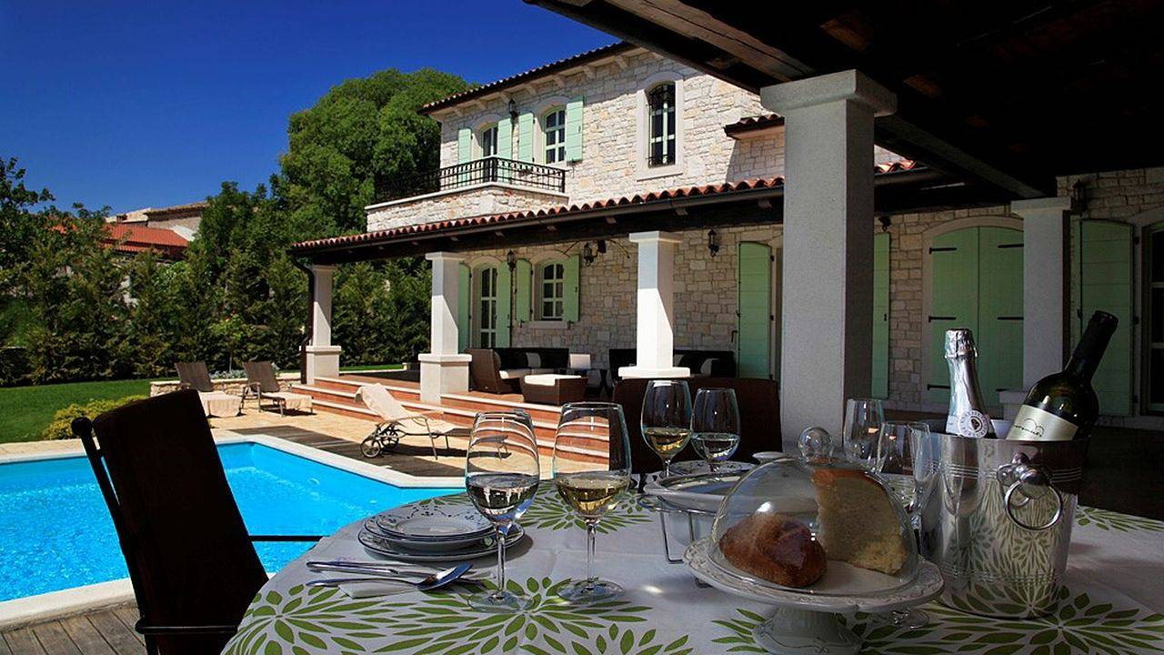 Villa für 11 Personen (625 m²) in Višnjan in Općina Višnjan, Zentralistrien