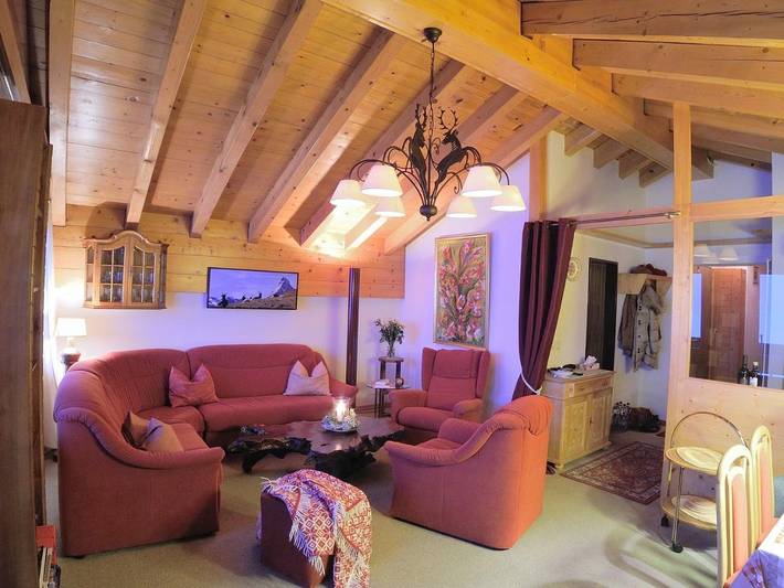 Gîte pour 4 personnes, avec vue ainsi que jardin et sauna à Täsch - 3