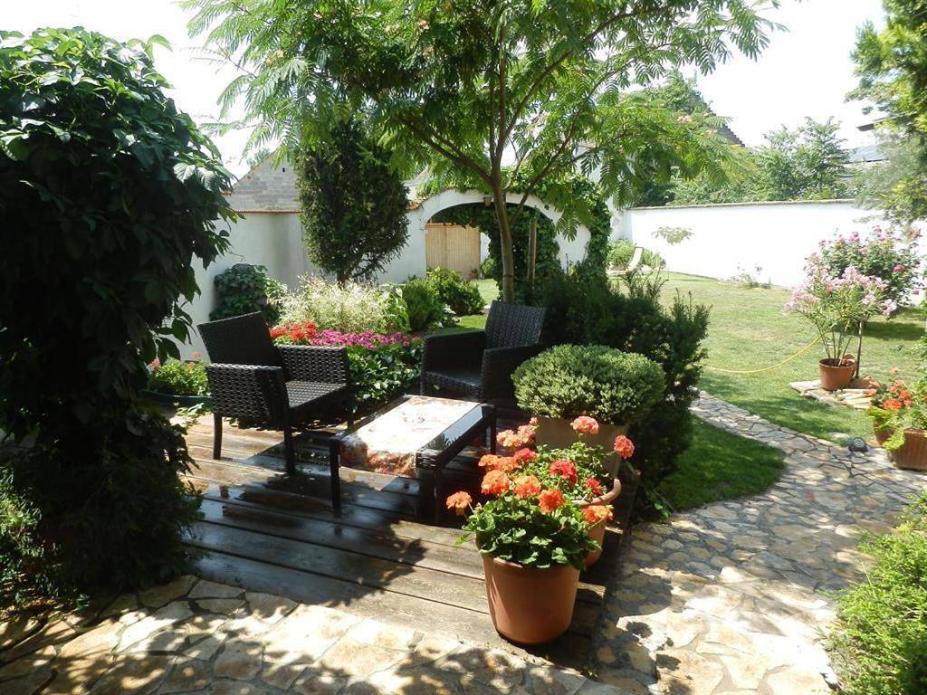 Double Room with Bath in Apetlon, Neusiedlersee-Hügelland