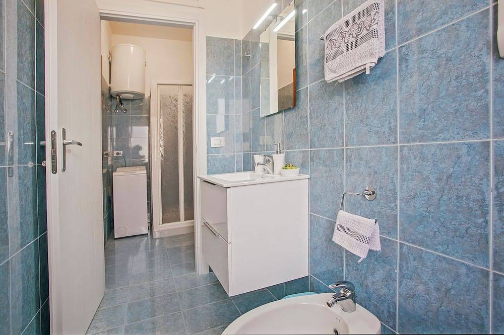 Entire apartment, Central Quiet Flat Free Parking in Bergamo, Bergamo Province