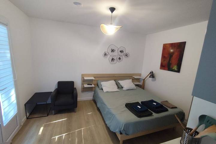 Gîte pour 2 personnes, avec piscine à Caissargues - 4