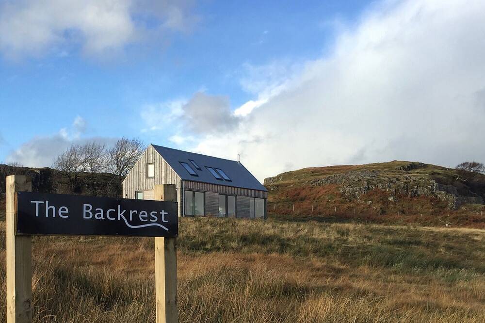 Öko und zurück freundliches modernes Haus, herrliche Aussicht von allen Zimmern, von Dunvegan in Highlands