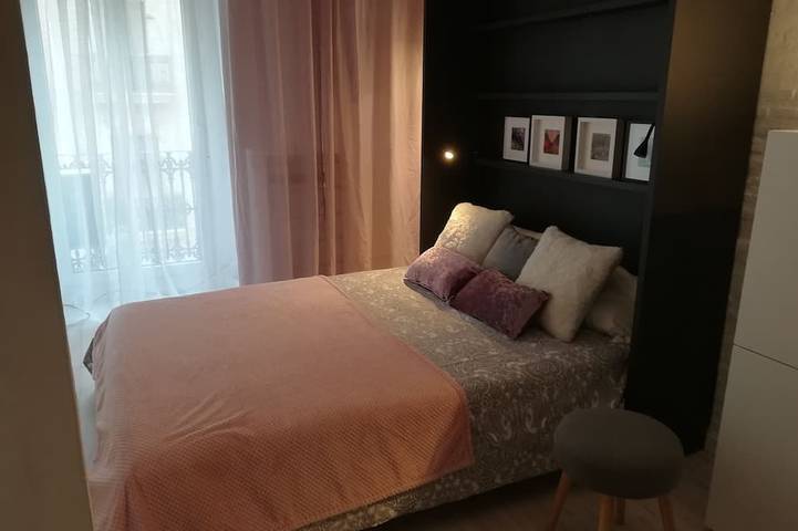 Ganze Wohnung, Die Pause.  Zentral, Nähe des Rathausplatzes. in Arrancapins, Valencia