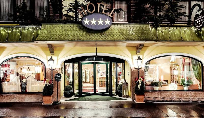 Hotel für 2 Personen, mit Terrasse und Garten sowie Sauna in Landeck
