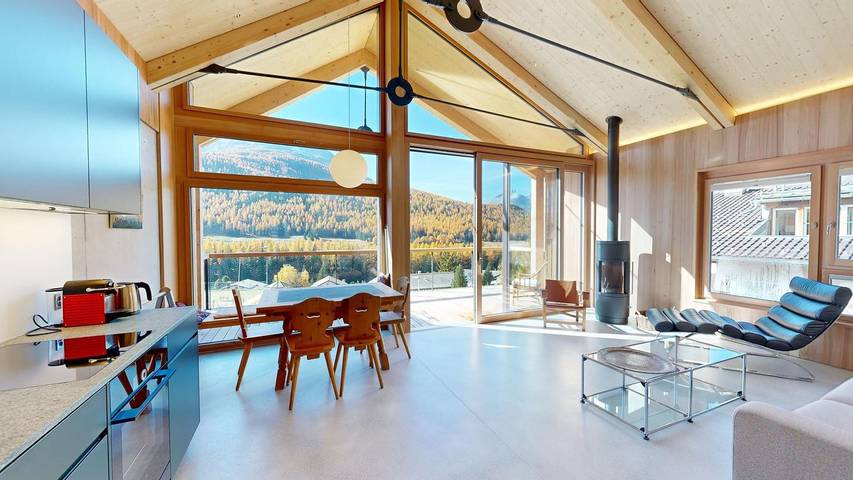 Ferienwohnung für 6 Personen, mit Balkon und Sauna sowie Ausblick in Pontresina