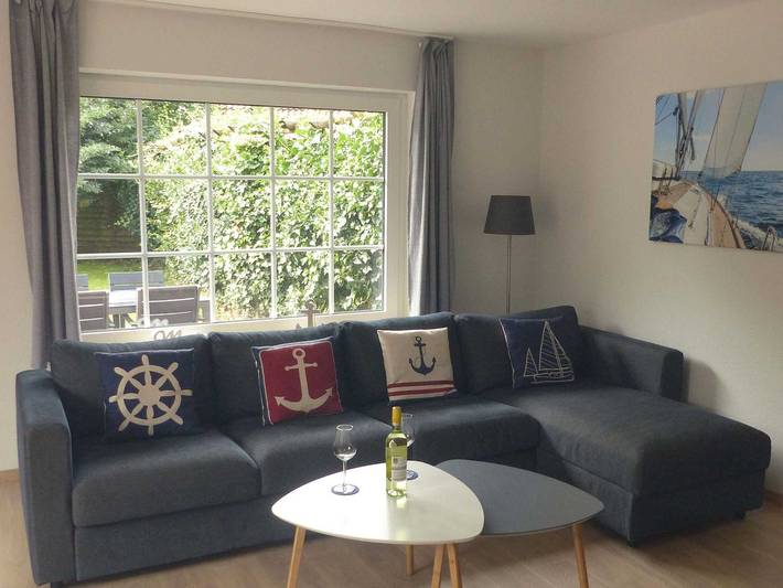 Ferienhaus für 7 Personen, mit Terrasse und Garten in Carolinensiel - 4