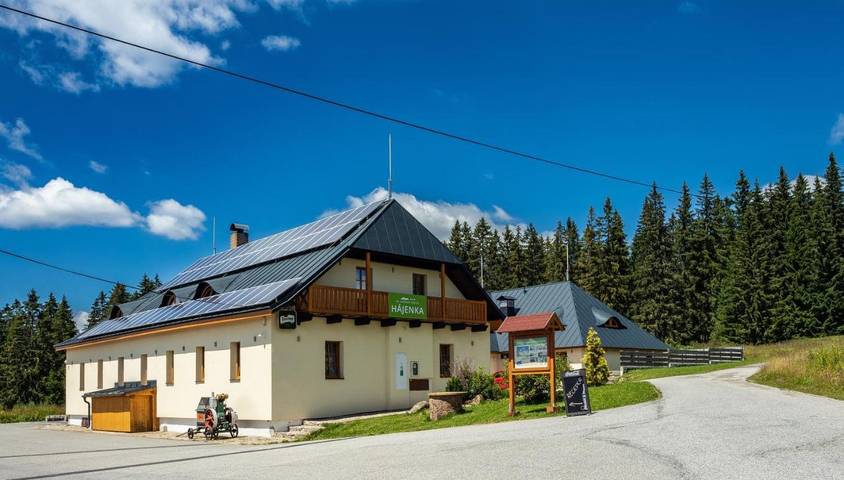 Ferienhaus für 3 Personen, mit Ausblick und Sauna sowie Garten im Böhmerwald