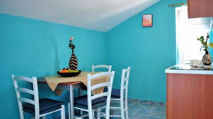 Ferienwohnung für 3 Personen, mit Balkon in Starigrad Paklenica