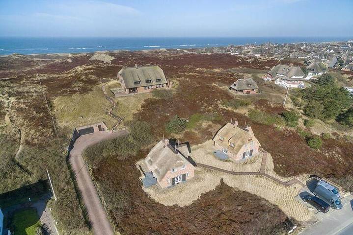 Ferienhaus für 8 Personen, mit Terrasse und Sauna in Rantum - 2