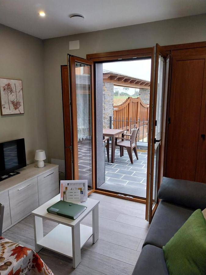 Casa rural para 4 personas, con jardín y vistas en Costa Occidental Asturiana - 2