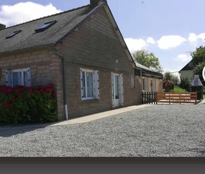 Maison de vacances pour 10 personnes, avec terrasse à Matignon