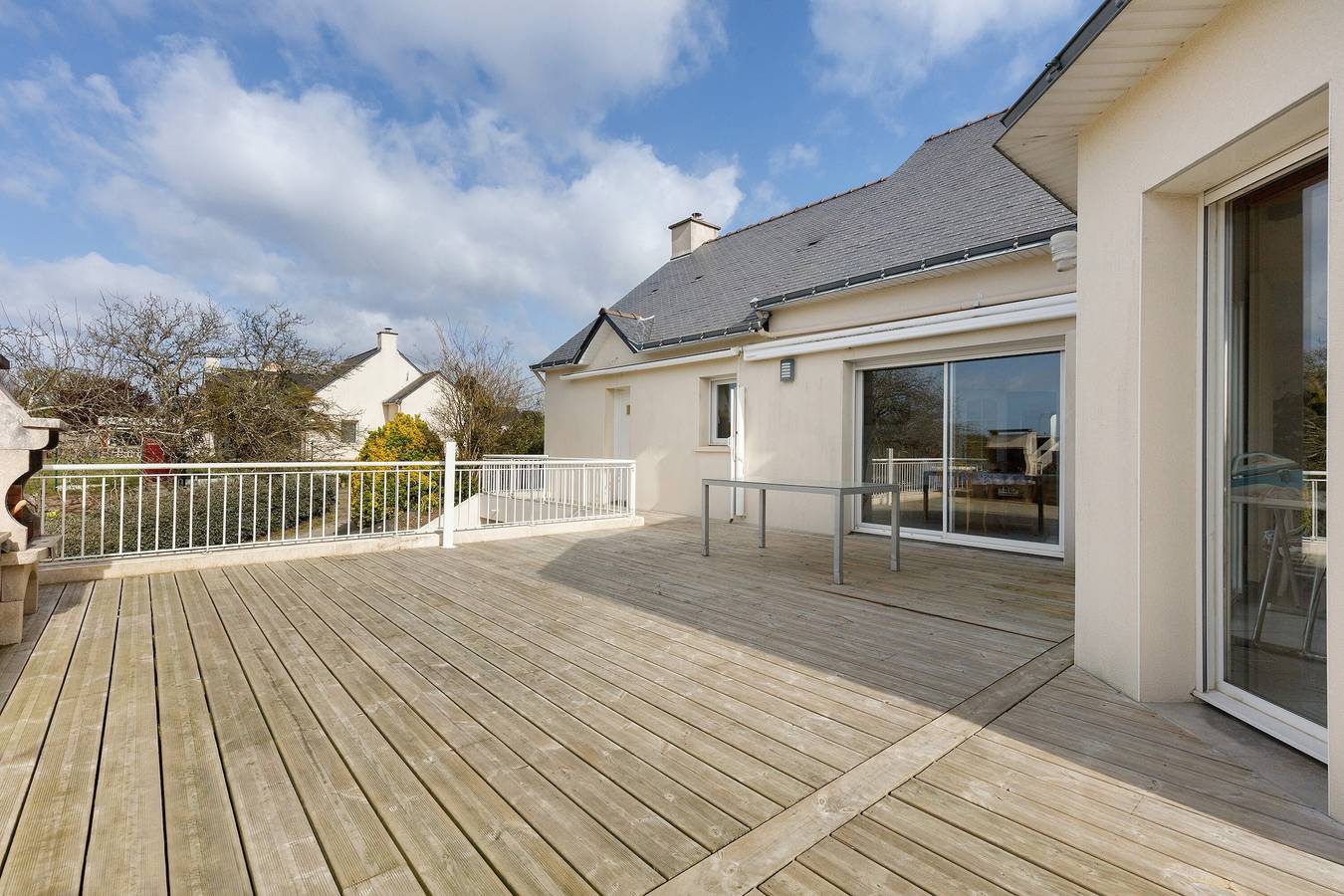 Chambre d’hôtes à Saint-Molf avec terrasse privée, jardin et Wi-Fi in Saint-Molf, Côte d'Amour