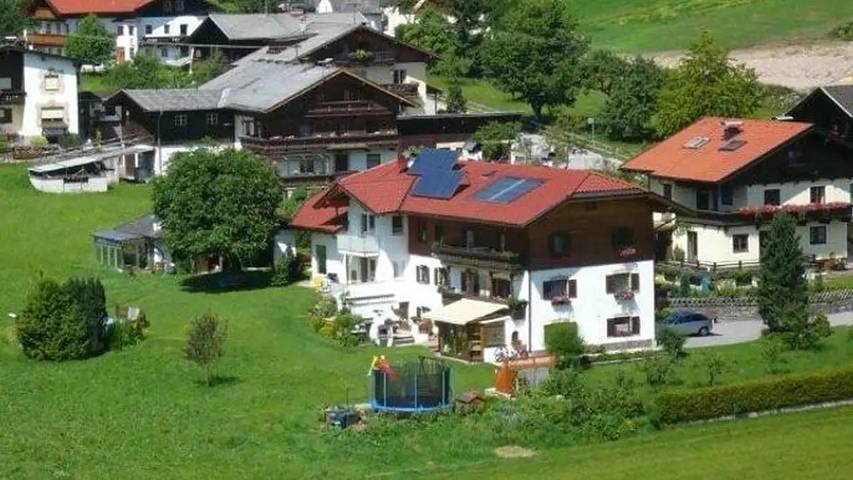 Gîte pour 5 personnes, avec jardin à Wiesing - 2